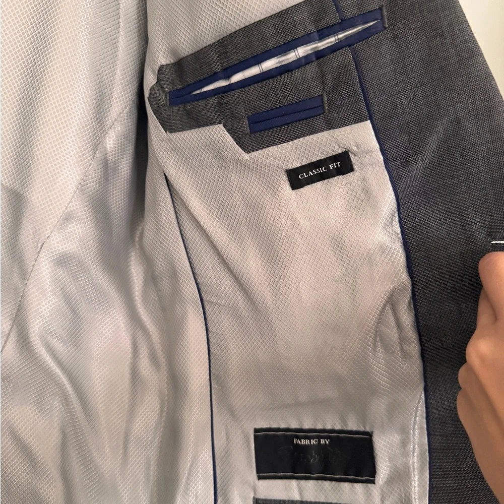 Zara Men's Charcoal Suit 2 piece Jacket and trousers